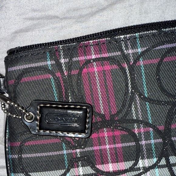 Coach Bag - Picture 3 of 3